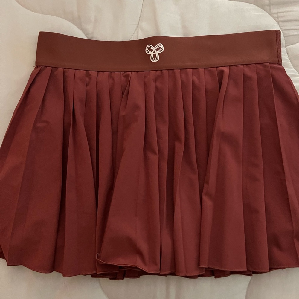 Aritzia skort